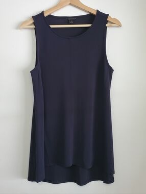 Ann Taylor Medium Sleeveless Shirt long Flowy Tank Top Indigo Navy Office Boho